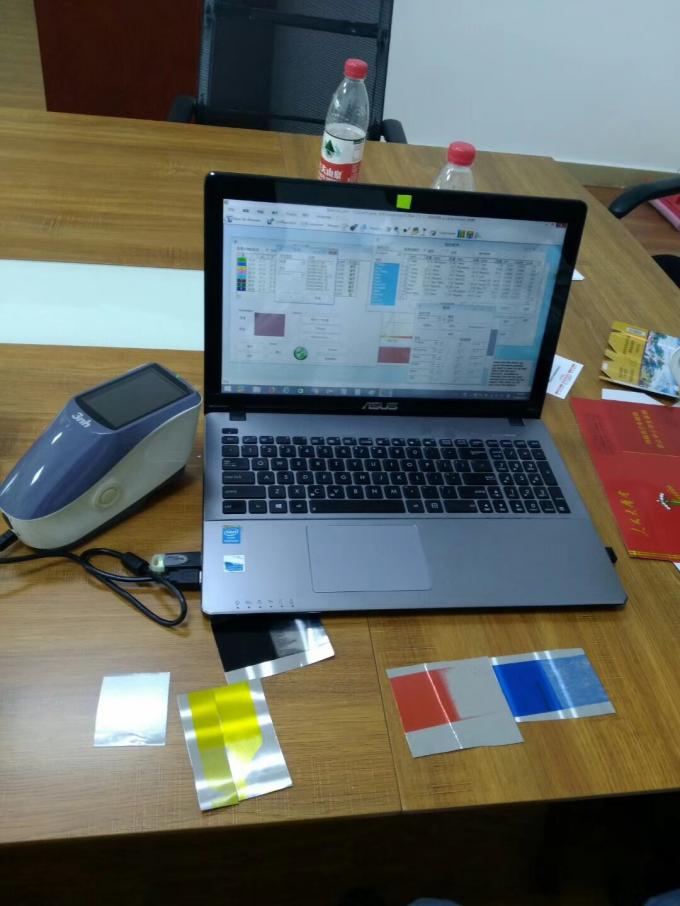 Plastik plakalar renk masterbatch spektrofotometre test makinesi renk eşleştirme yazılımı ile YS3060